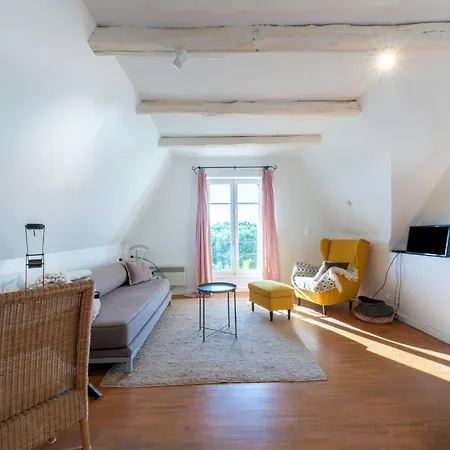דירה Castel Haussmann-2 By Interhome *
