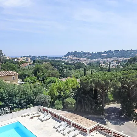 Castel Haussmann-2 By Interhome Appartement